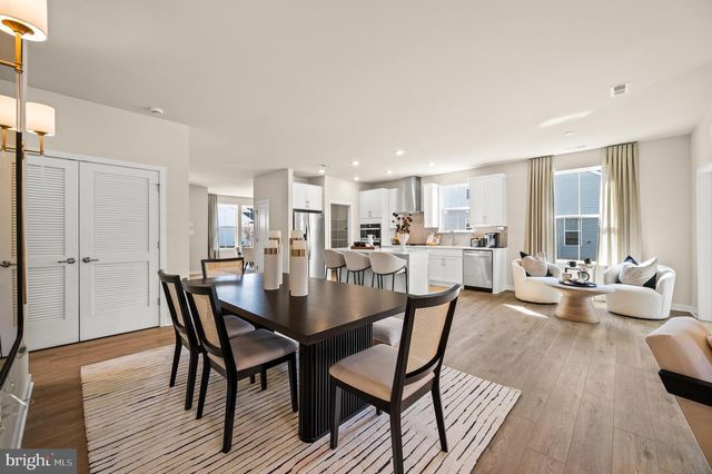 786 RESORT BLVD, Dover, DE 19904