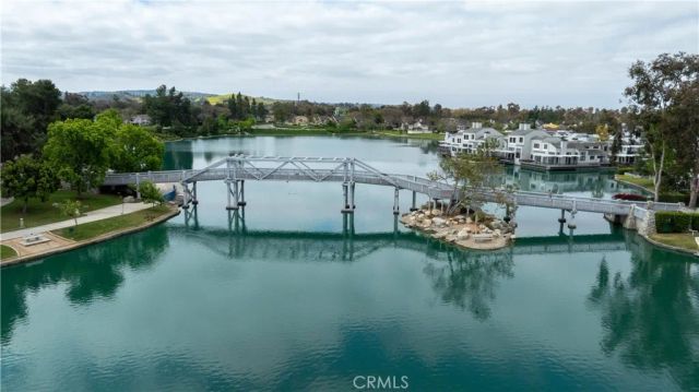 2 Pebble, Irvine, CA 92614