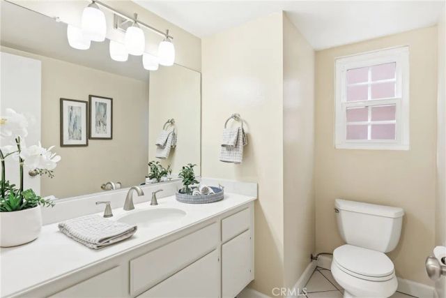 2 Pebble, Irvine, CA 92614