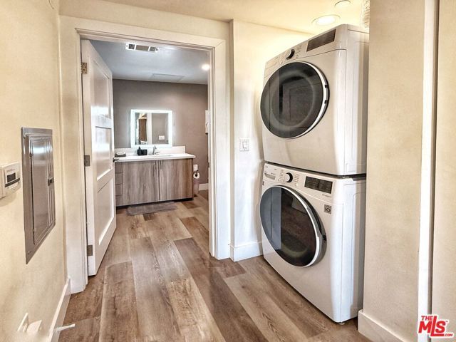 723 S St Andrews Place 312, Los Angeles, CA 90005