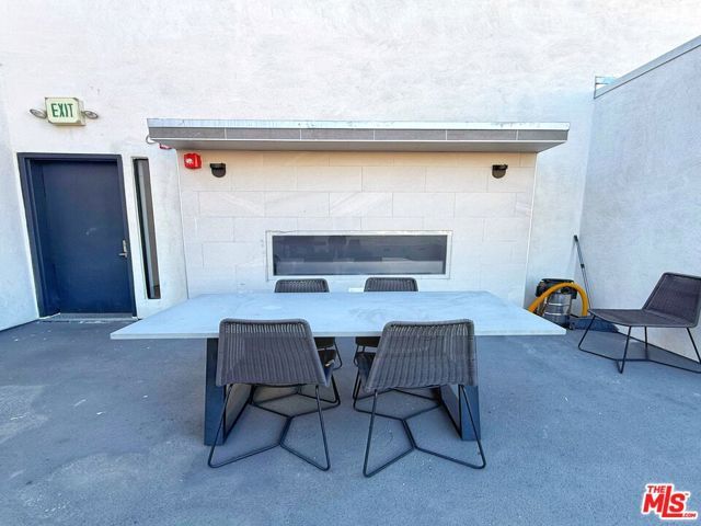 723 S St Andrews Place 312, Los Angeles, CA 90005