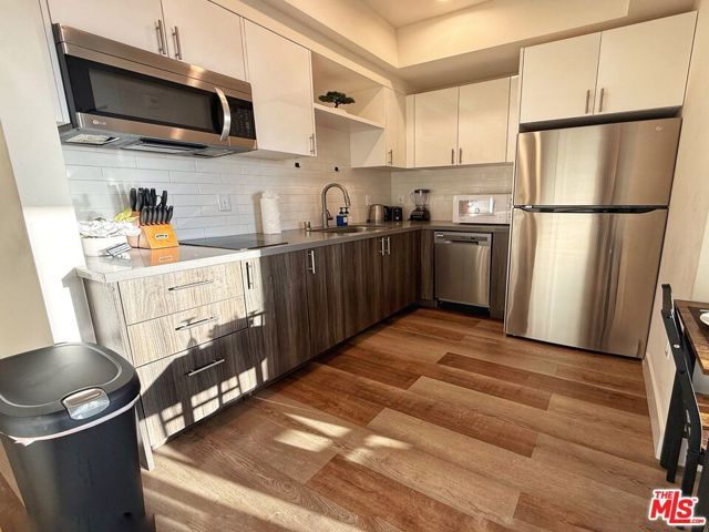 723 S St Andrews Place 312, Los Angeles, CA 90005