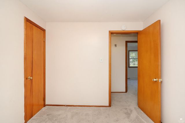 2209 Northview Drive, Manhattan, KS 66502