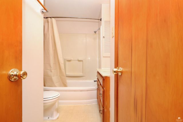2209 Northview Drive, Manhattan, KS 66502