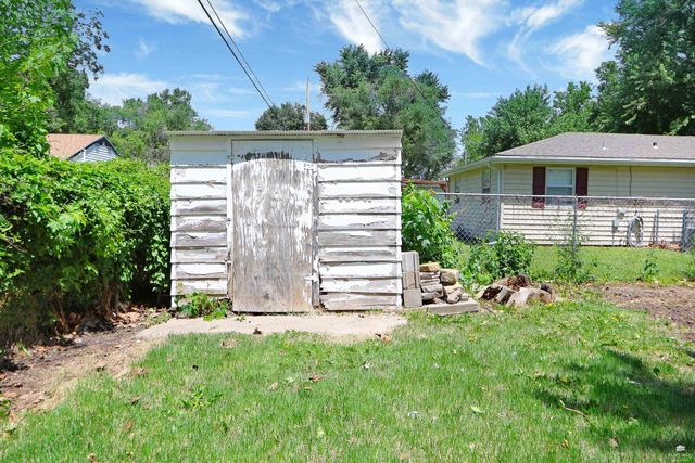 2209 Northview Drive, Manhattan, KS 66502