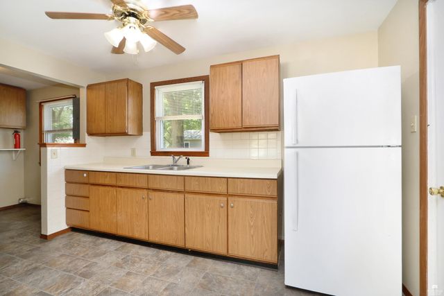 2209 Northview Drive, Manhattan, KS 66502