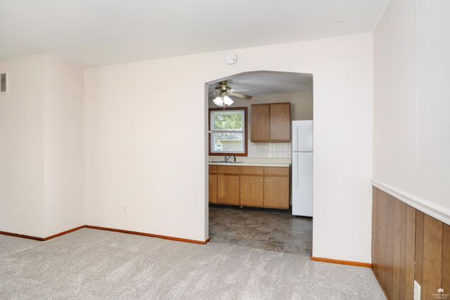 2209 Northview Drive, Manhattan, KS 66502
