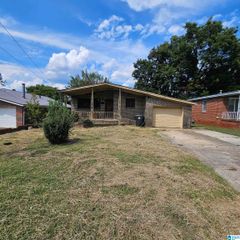 224 11TH AVENUE SW, Birmingham, AL 35211