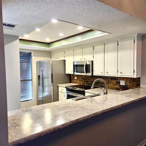 4530 Summerdale St Street, Lake Charles, LA 70605