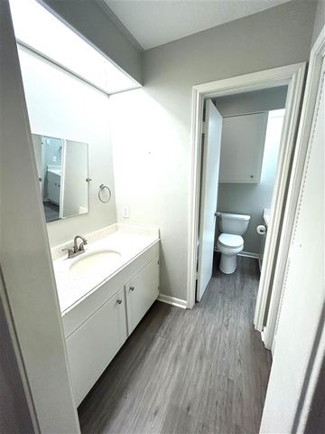 4530 Summerdale St Street, Lake Charles, LA 70605