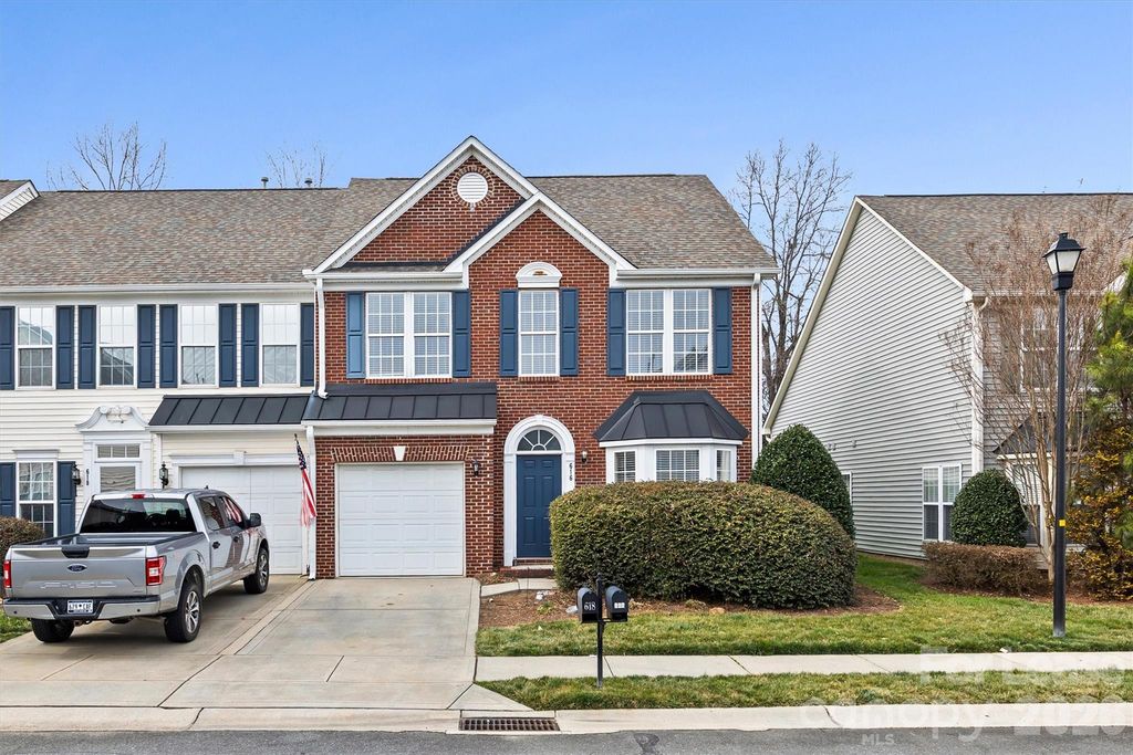 616 Bayou Circle, Clover, SC 29710