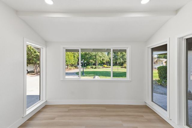5421 E Liberty Avenue, Fresno, CA 93727