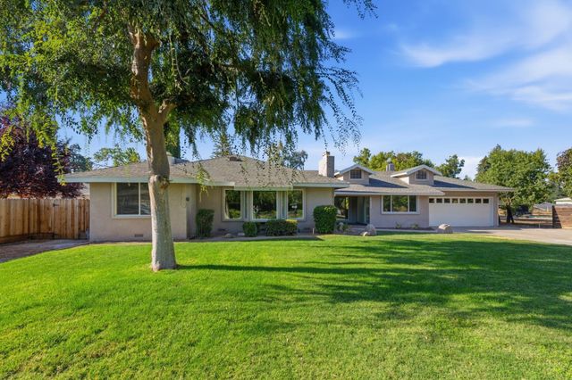 5421 E Liberty Avenue, Fresno, CA 93727