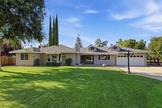 5421 E Liberty Avenue, Fresno, CA 93727