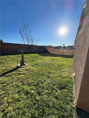 914 Banbury Street, Hemet, CA 92544