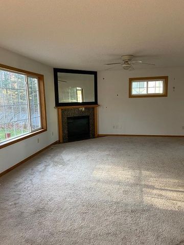 818 Sterling Street S, Maplewood, MN 55119