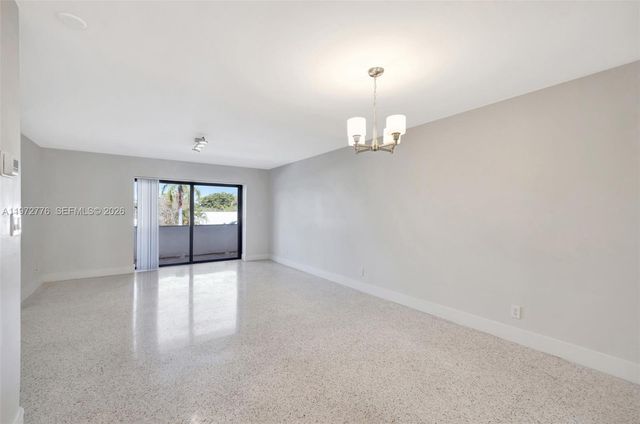 2190 NE 51 ST Court 307, Fort Lauderdale, FL 33308