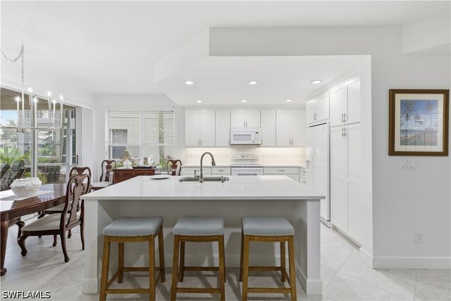 25248 Pelican Creek CIR 102, Bonita Springs, FL 34134