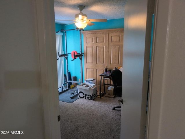 406 W KINGS Avenue, Phoenix, AZ 85023