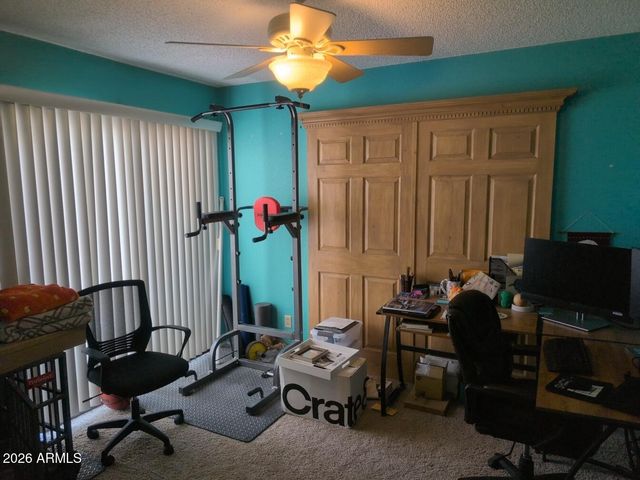 406 W KINGS Avenue, Phoenix, AZ 85023