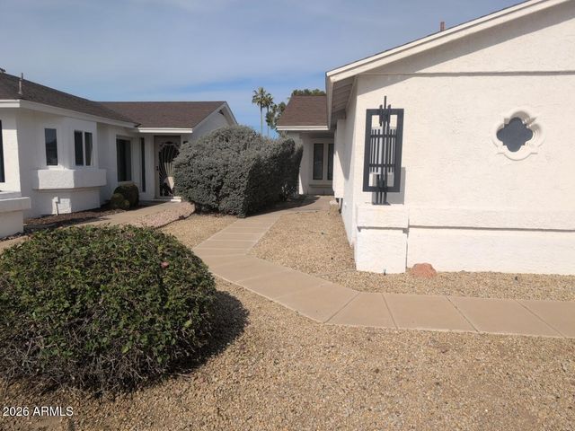 406 W KINGS Avenue, Phoenix, AZ 85023