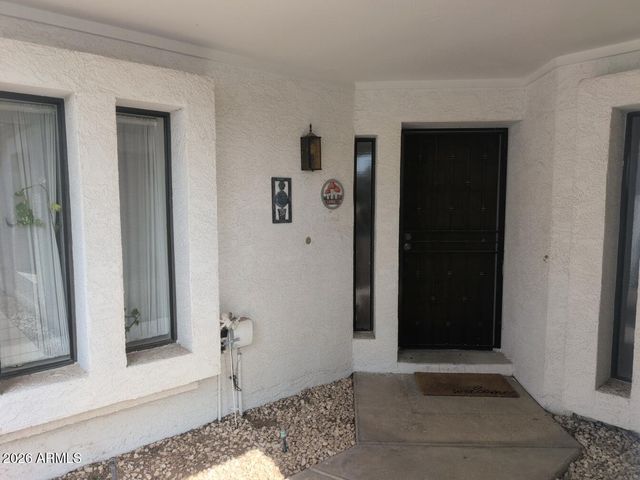 406 W KINGS Avenue, Phoenix, AZ 85023