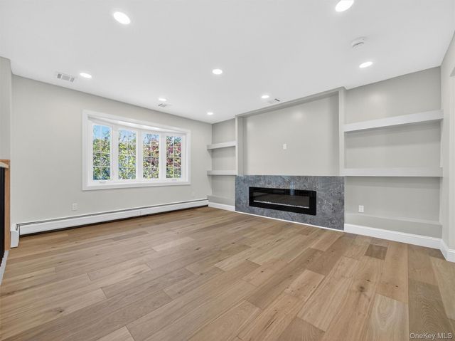 3 Cedar Avenue, Orangeburg, NY 10962