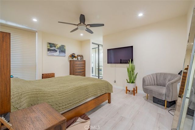 4487 Colbath Avenue 106, Sherman Oaks, CA 91423