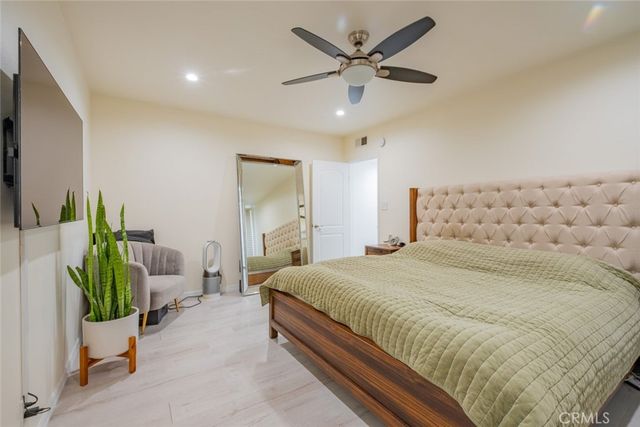 4487 Colbath Avenue 106, Sherman Oaks, CA 91423