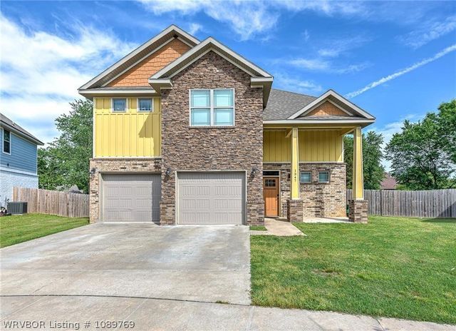 4171 W Sante Fe, Fayetteville, AR 72704