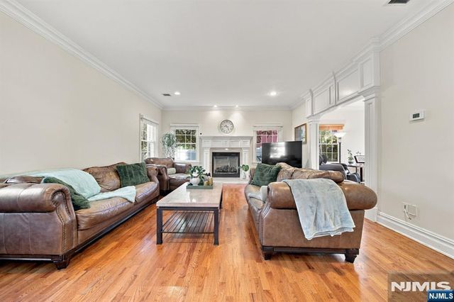70 Pine Street, Closter, NJ 07624