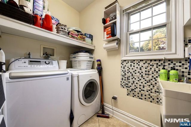 70 Pine Street, Closter, NJ 07624