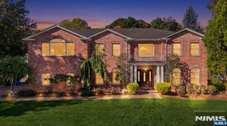 70 Pine Street, Closter, NJ 07624