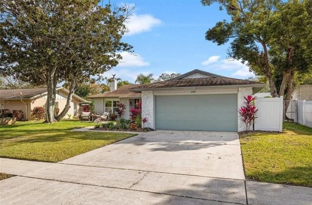 11145 BELLA LOMA DRIVE, Largo, FL 33774