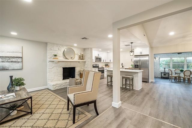 11145 BELLA LOMA DRIVE, Largo, FL 33774