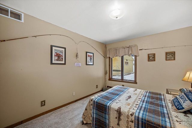 S108W34703 Jacks Bay ROAD, Mukwonago, WI 53149