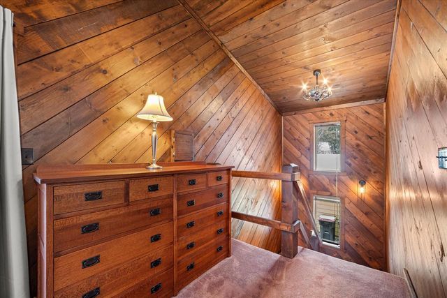 S108W34703 Jacks Bay ROAD, Mukwonago, WI 53149