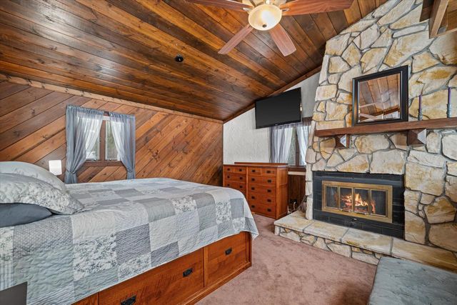 S108W34703 Jacks Bay ROAD, Mukwonago, WI 53149