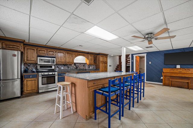 S108W34703 Jacks Bay ROAD, Mukwonago, WI 53149