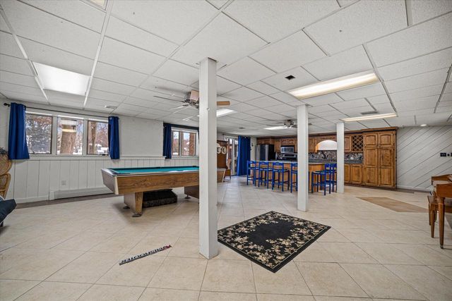 S108W34703 Jacks Bay ROAD, Mukwonago, WI 53149