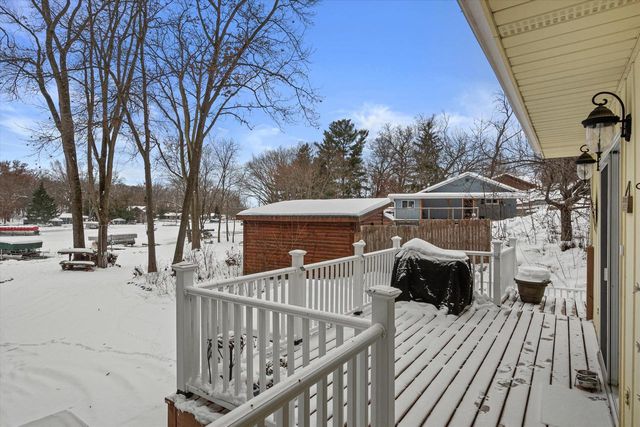 S108W34703 Jacks Bay ROAD, Mukwonago, WI 53149