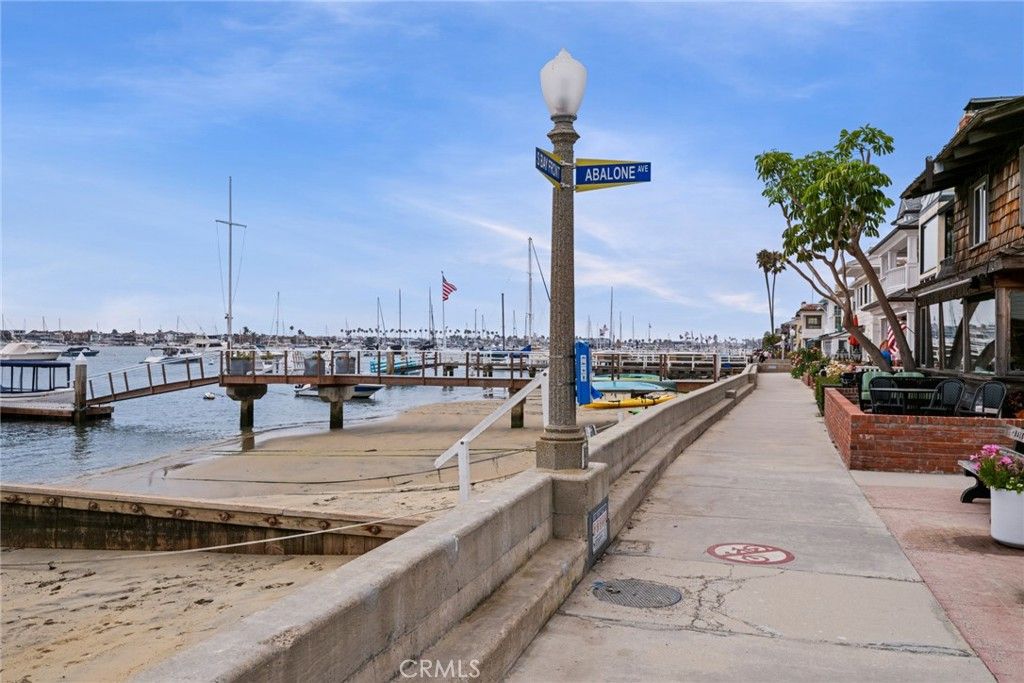 112 Abalone Avenue, Newport Beach, CA 92662 — photo 5
