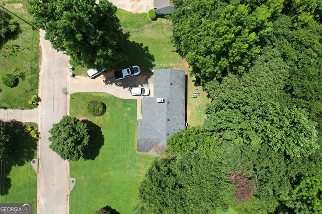 144 Pebble Creek Drive, Jackson, GA 30233