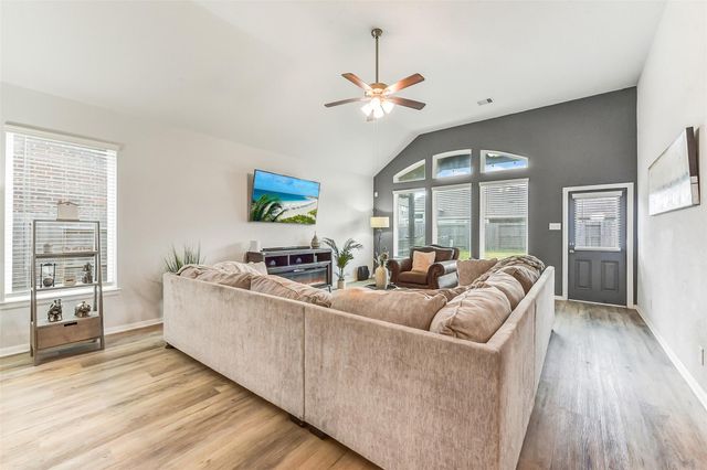 12430 Ashgrove Point Drive, Humble, TX 77346