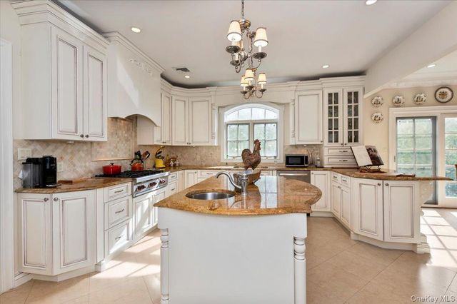 70 Lewis Avenue, Atlantic Beach, NY 11509