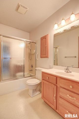 1439 WOODS Avenue, Camanche, IA 52730