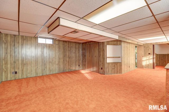 1439 WOODS Avenue, Camanche, IA 52730