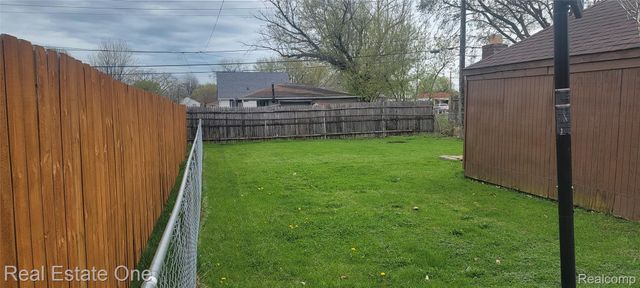 25364 BLAIR Street, Roseville, MI 48066