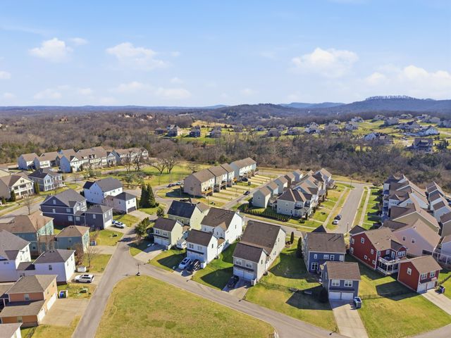 9572 Dresden Sq, Brentwood, TN 37027