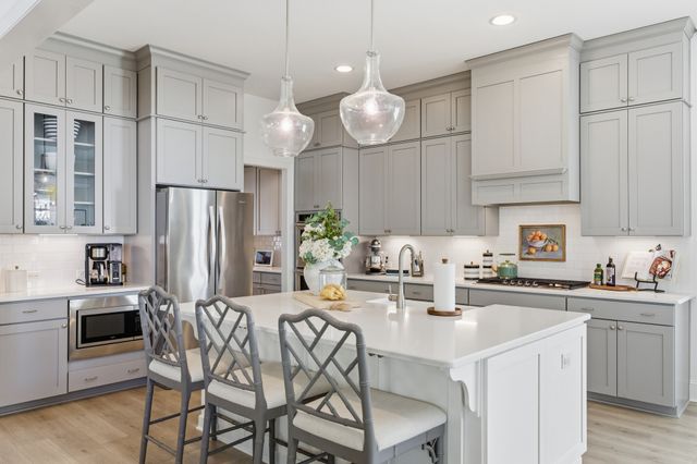 9572 Dresden Sq, Brentwood, TN 37027